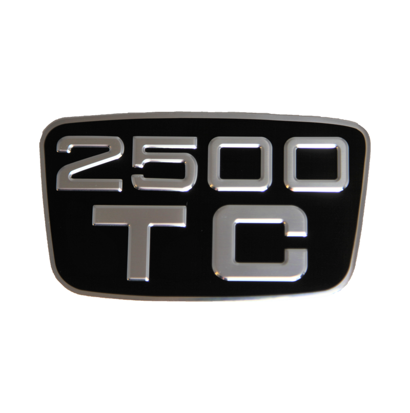 TRIUMPH 2500 TC FRONT GRILLE BADGE - BADGE21